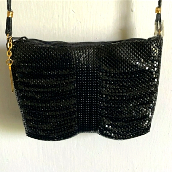 Vintage Whiting and Davis International Black Mesh Handbag - Picture 6 of 9